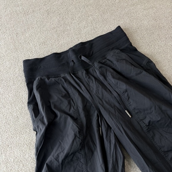 lululemon athletica Pants - Lululemon Dance Studio Mid Rise Jogger Size 4 Black Workout Activewear‎ Summer